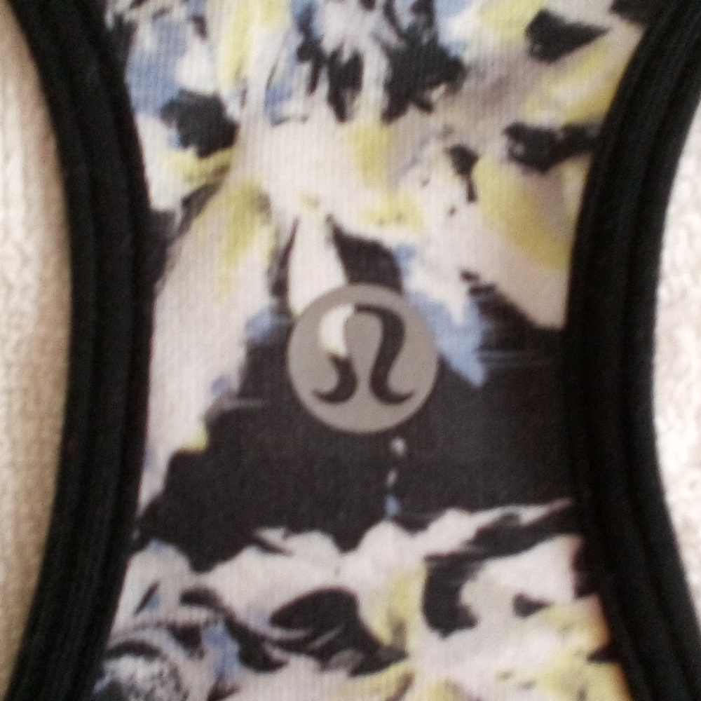 Lululemon Razorback Tank ..OBO - Picture 3 of 4